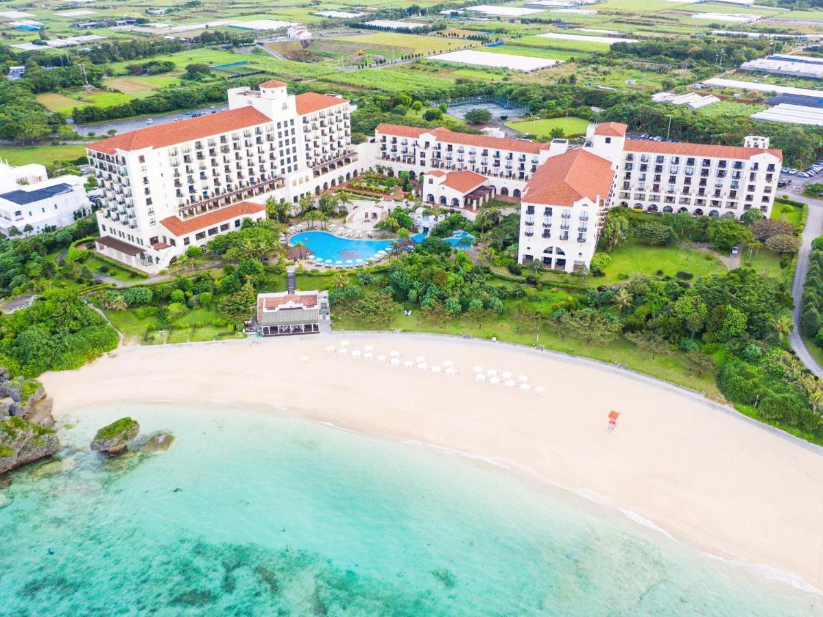 Hotel Nikko Alivila Yomitan Exterior foto Aerial view